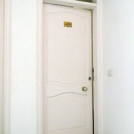 409 Gigantes Apartment